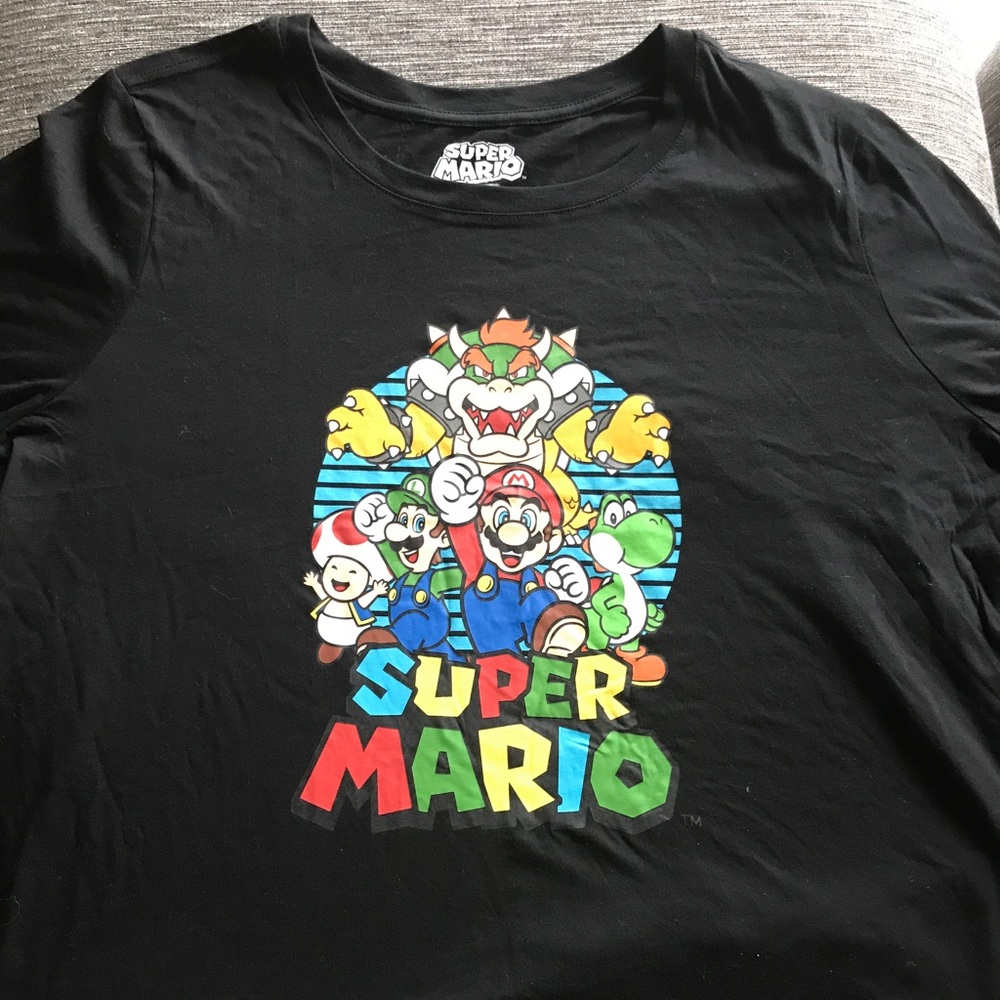 Super Mario Tee